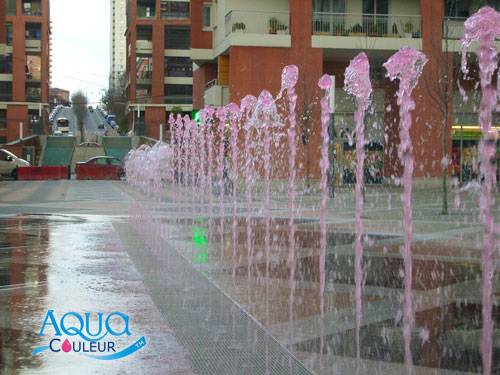 AQUACOULEUR DANS UNE FONTAINE